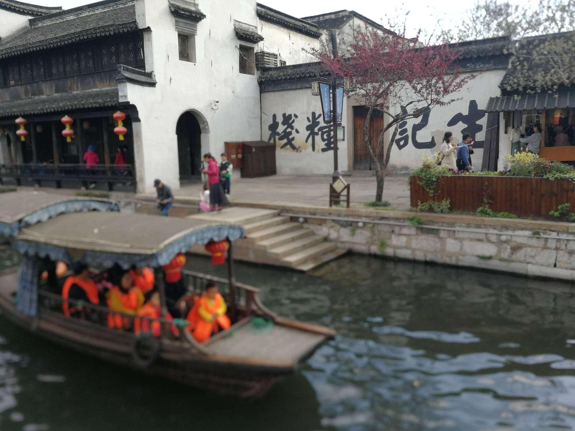 告蒋劲夫被驳回，累计巨亏近15亿的大晟文化何时“回血”？